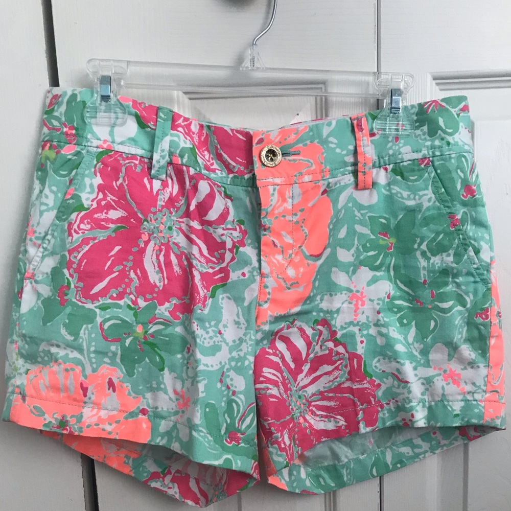Lilly Pulitzer Callahan Shorts in Beach Walk